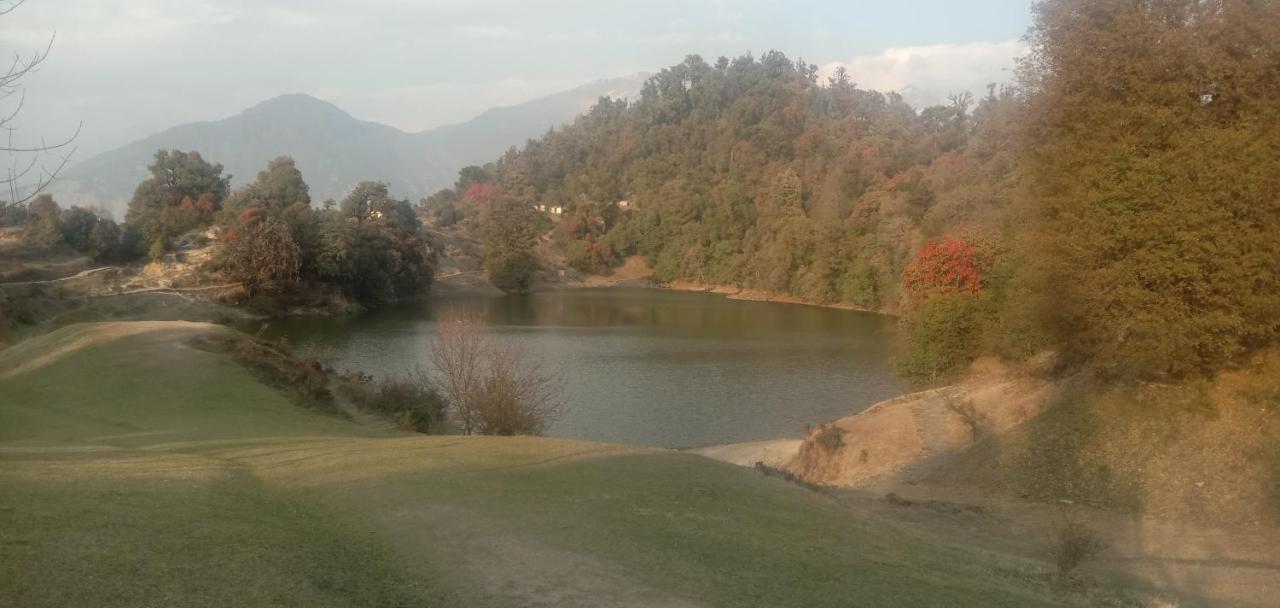 Chandarshila Hike Homestay Ukhimath Luaran gambar