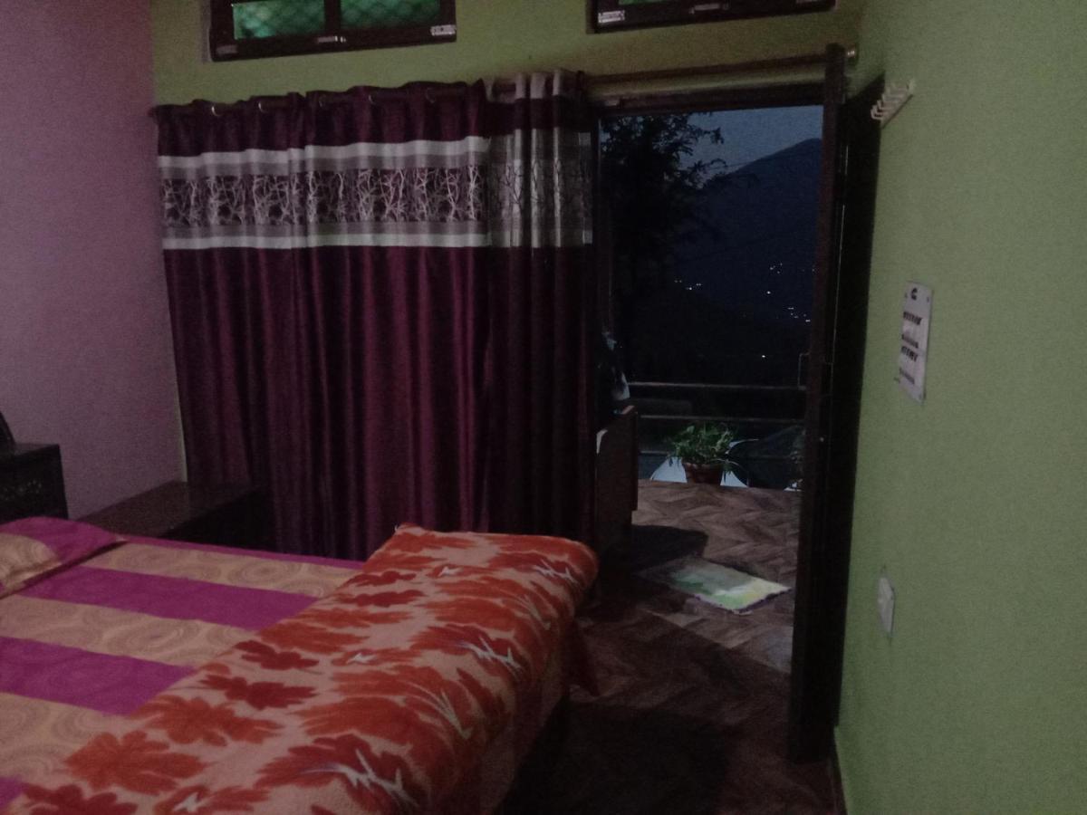 Chandarshila Hike Homestay Ukhimath Luaran gambar