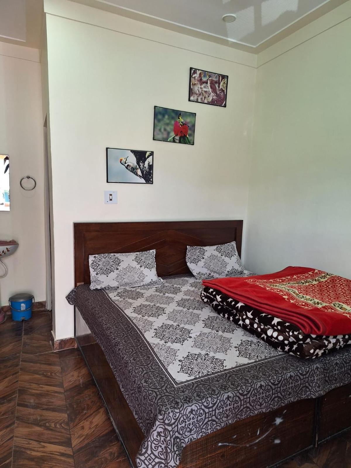 Chandarshila Hike Homestay Ukhimath Luaran gambar
